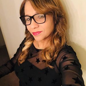 Meet your Posher, Luz